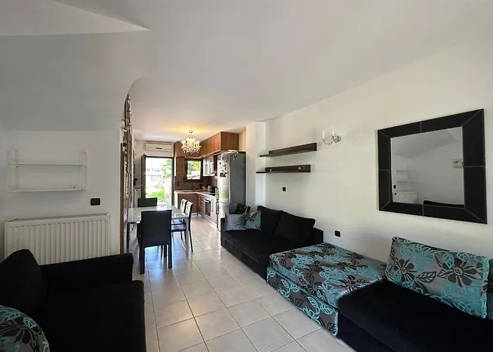 Anna-nikiti Hébergement de vacances *