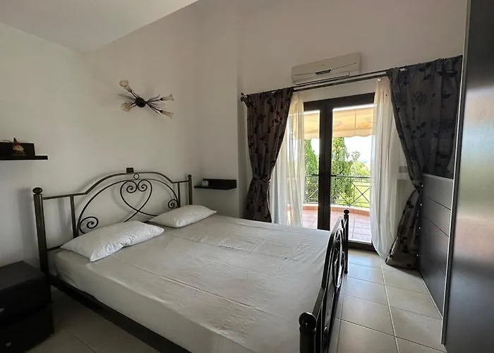 Anna-nikiti Hébergement de vacances *