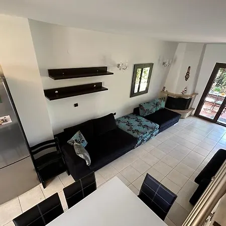 度假居 Anna-nikiti